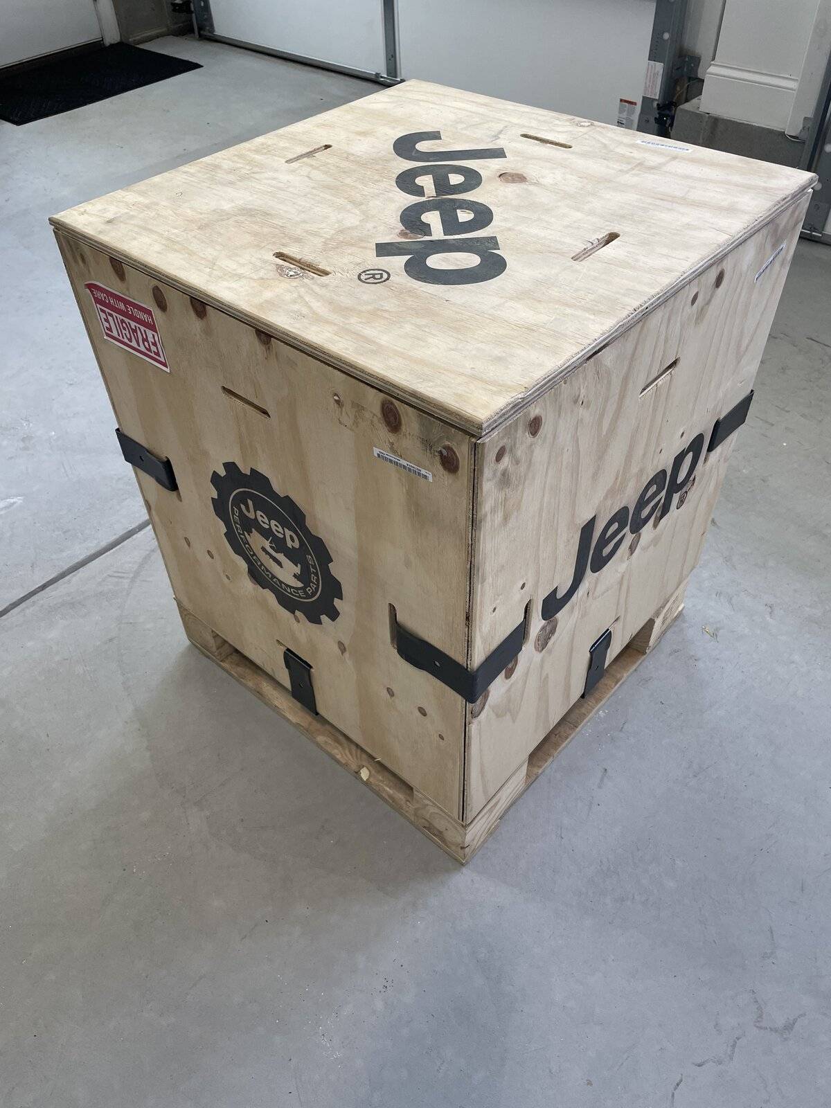 Jeep Wrangler JL Jeep Parts Box C61B33EC-6C47-4119-9378-B8F3BF60D773