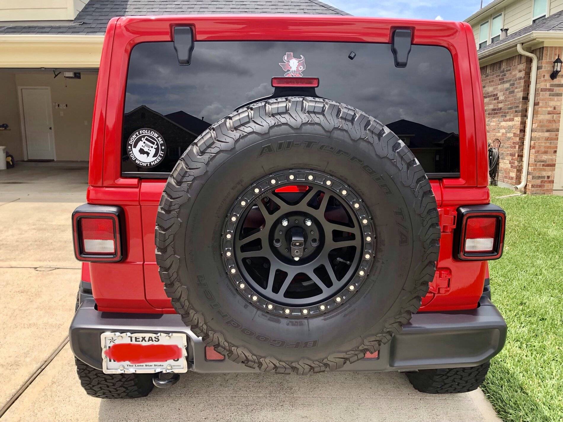 Jeep Wrangler JL Tire Shine 8D32C264-8717-4410-9A19-07192521662B