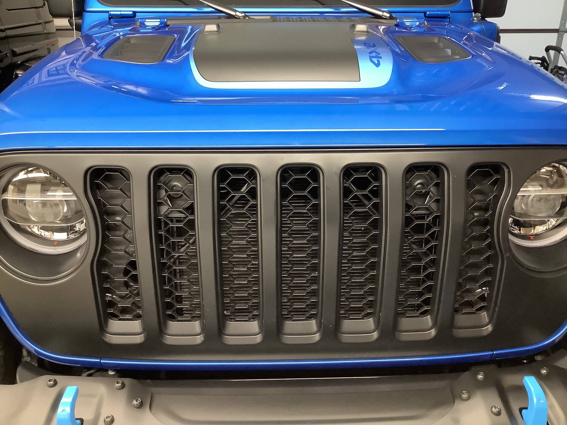 Jeep Wrangler JL Tazer front camera installation C9FD2836-5B45-4AE2-BFA7-E9E6F39B239B