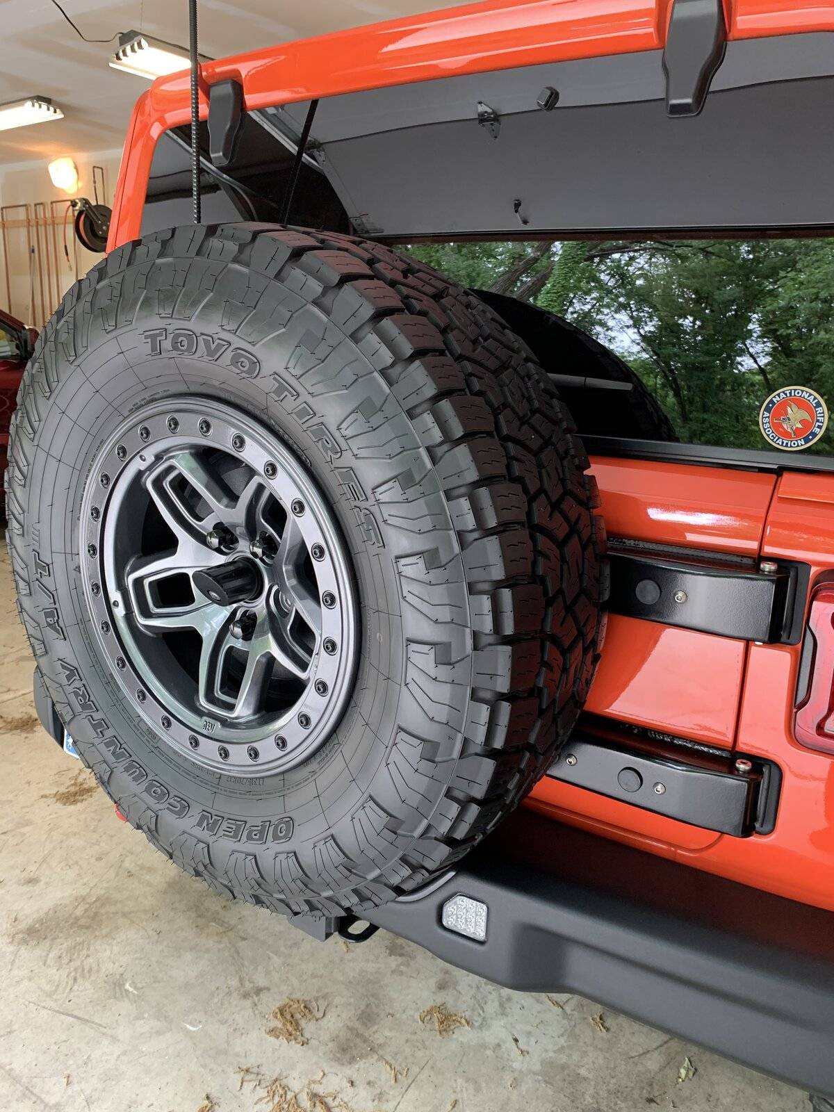Jeep Wrangler JL Tire Shine 18D183B8-4377-43FD-A6C1-F780855CD699