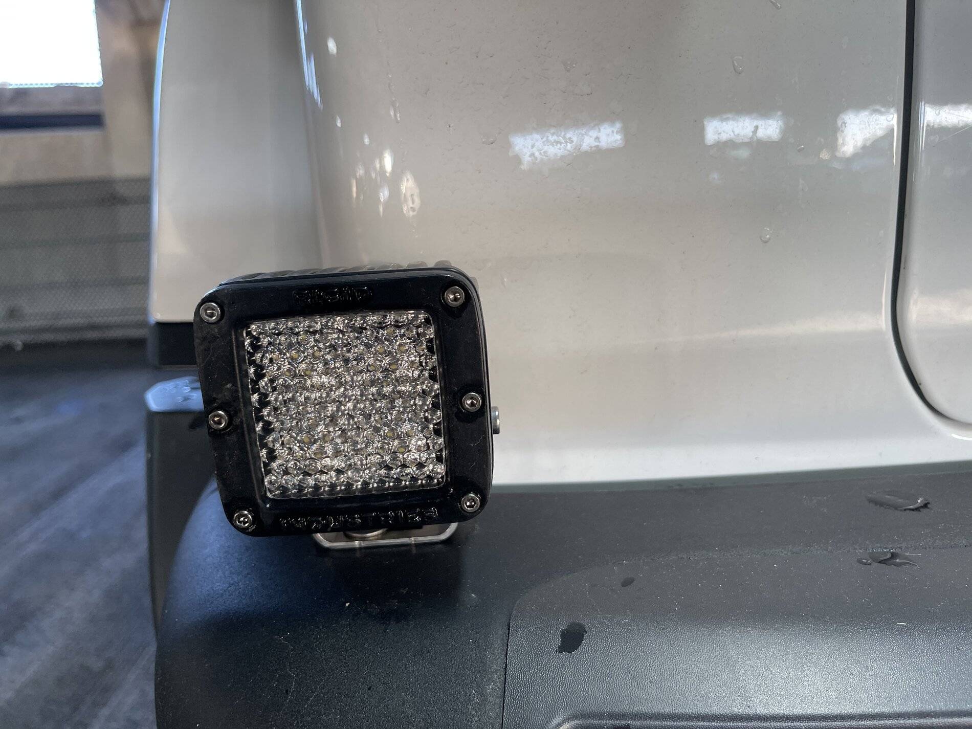 Jeep Wrangler JL Adding LED back-up lighting A67C10F1-4BE0-4DFB-9987-234892337110