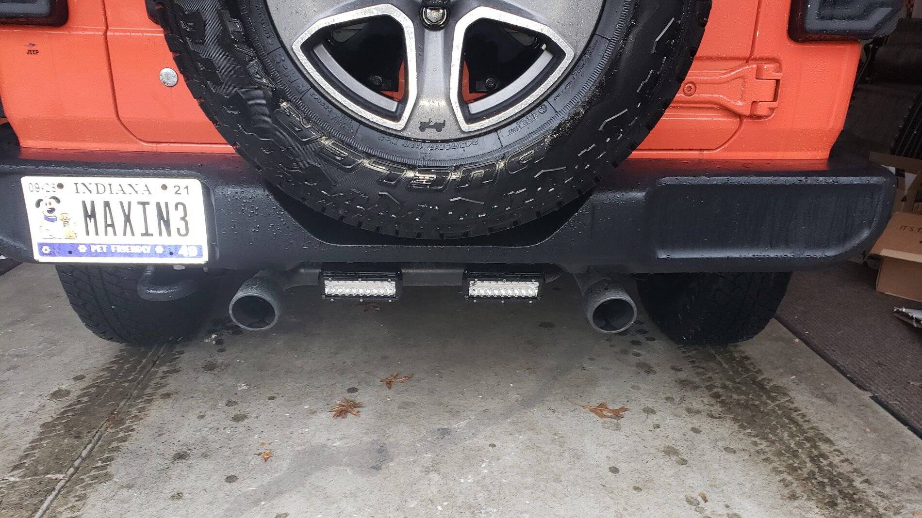 Jeep Wrangler JL Adding LED back-up lighting 20201230_100333