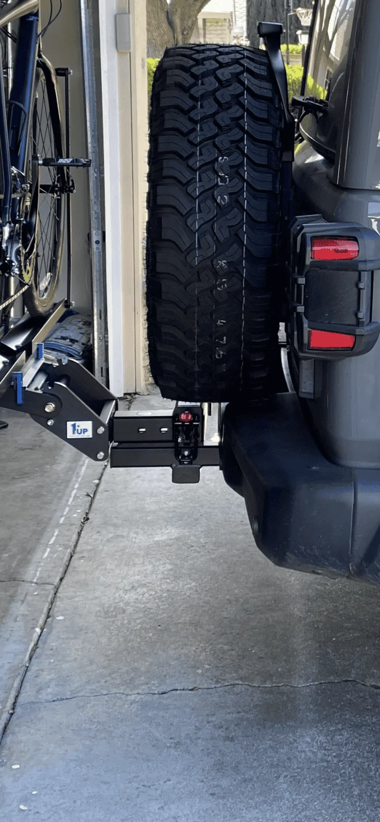 Jeep Wrangler JL Hitch Bike Rack recommendations? IMG_7702