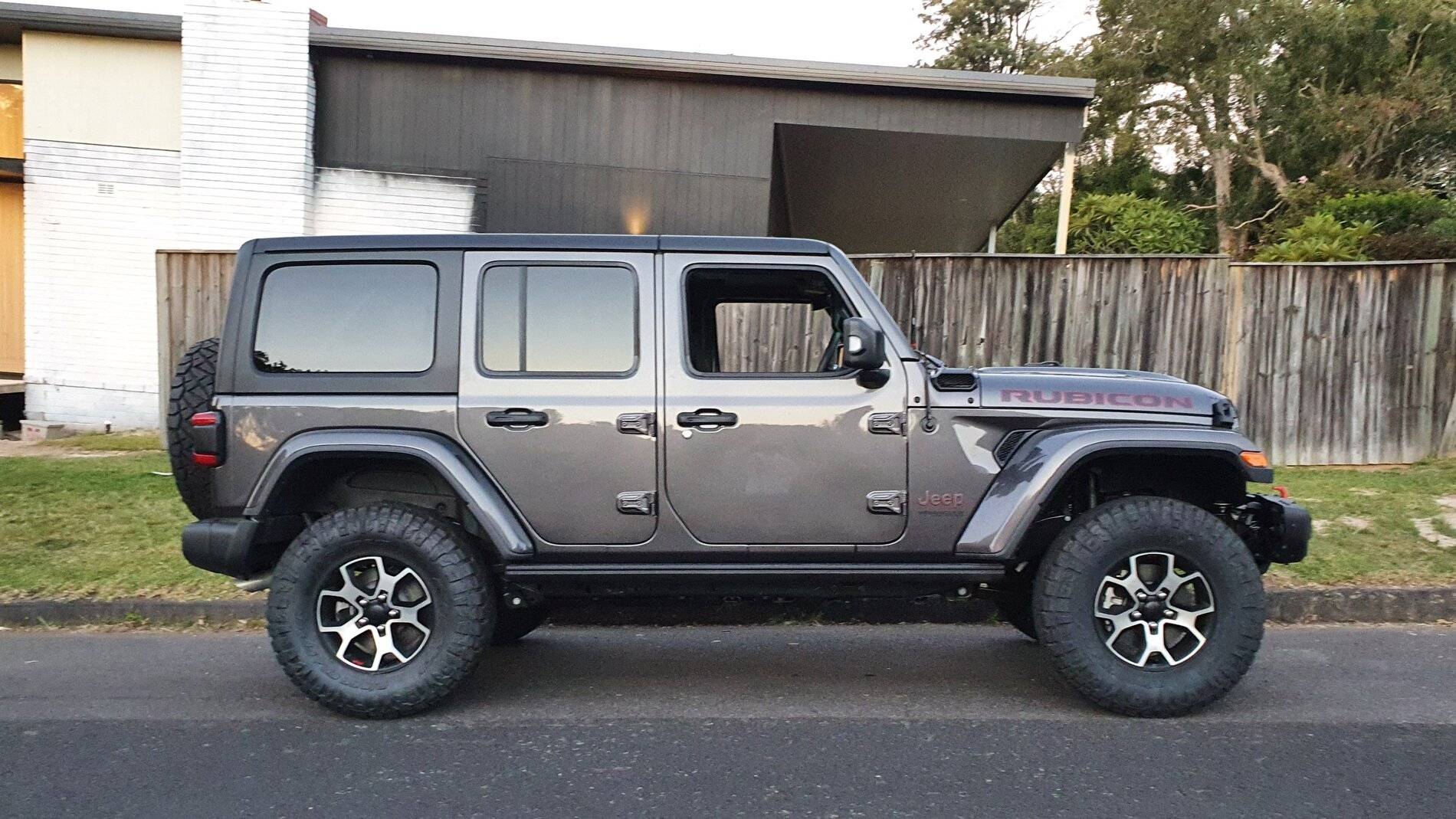 Jeep Wrangler JL Right Hand Drive JL / JLU Mods 20210427_172401 (2)