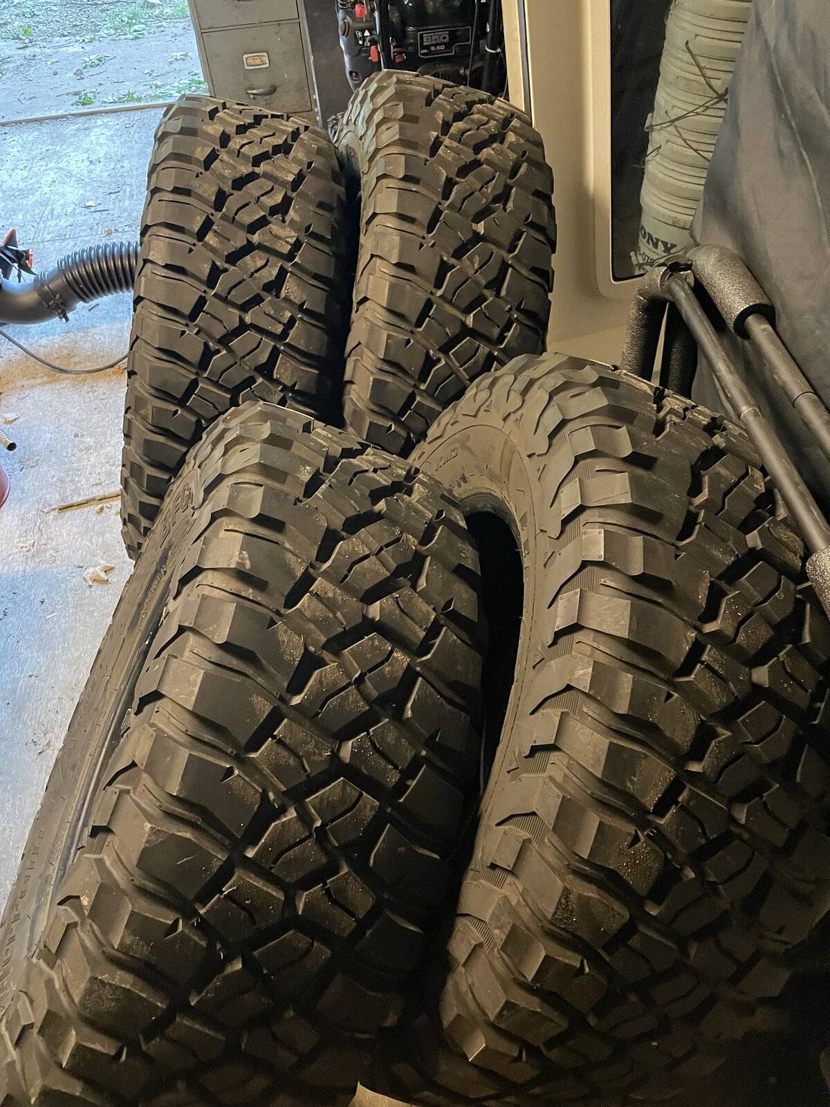 Jeep Wrangler JL BF Goodrich KM3 F7840EFA-7C45-4A92-8D70-2E37CA43DC5E
