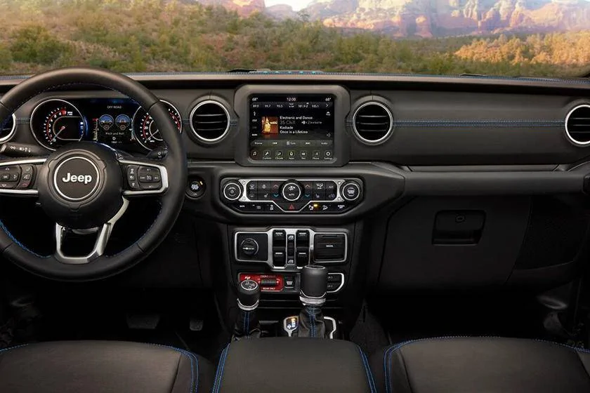 Jeep Wrangler JL Rubicon vs. High Altitude Help 2021-jeep-wrangler-4xe-hybrid-dashboard-carbuzz-779061