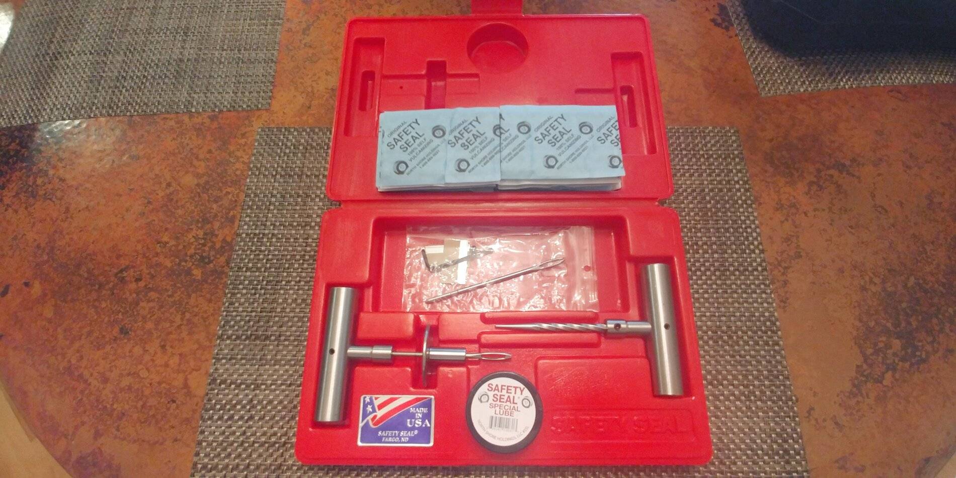 Jeep Wrangler JL Tire Repair kit Recommendations 0602211302a