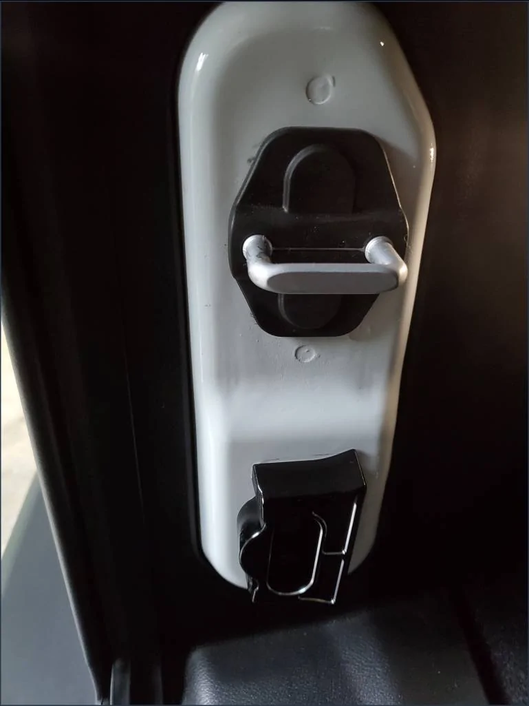 Jeep Wrangler JL Tailgate Latch Stop Bumper Latchstopbumper