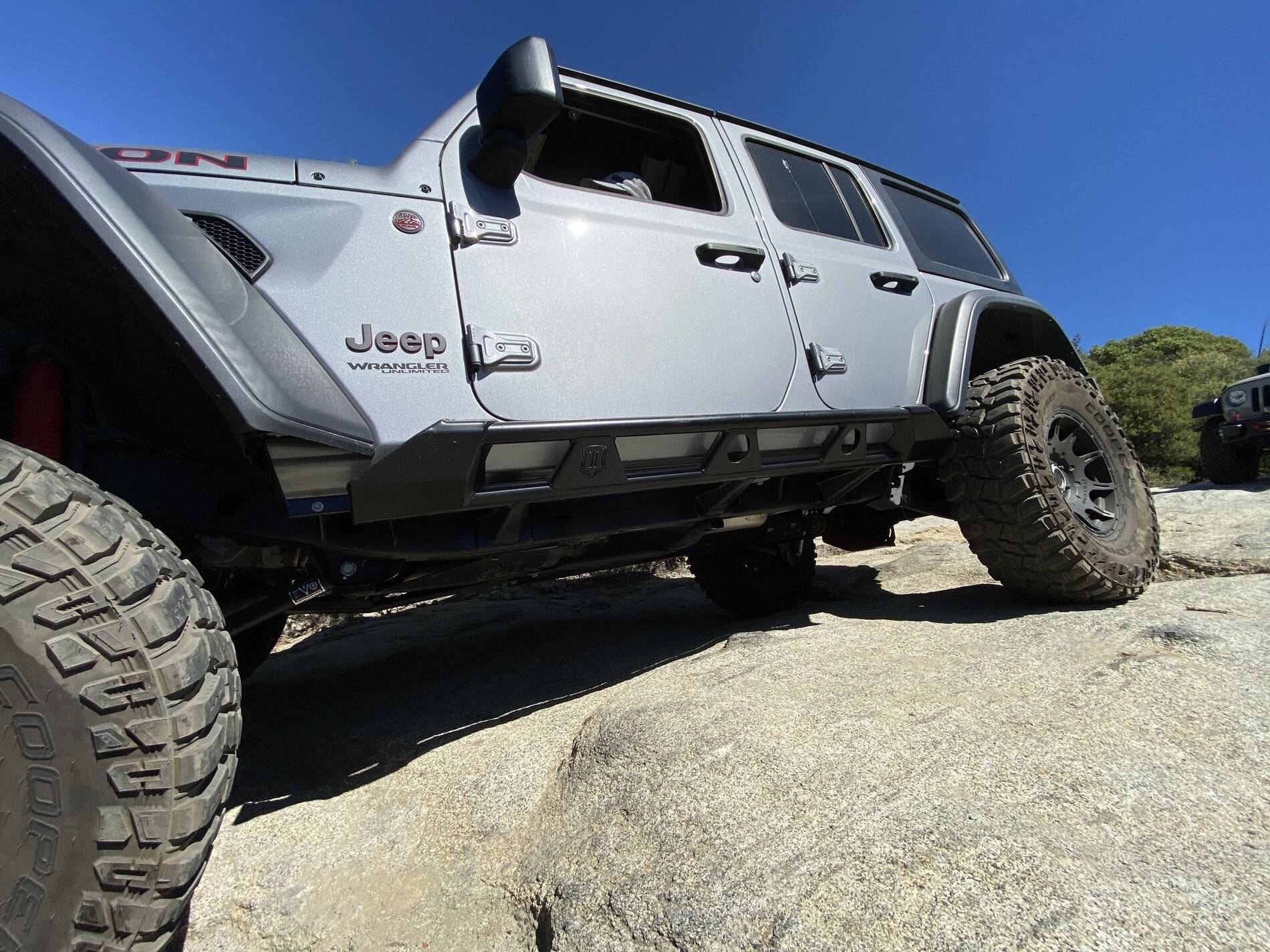 Jeep Wrangler JL Icon weld on sliders 31A11049-E74F-4B3C-AA36-0299A991E7C0
