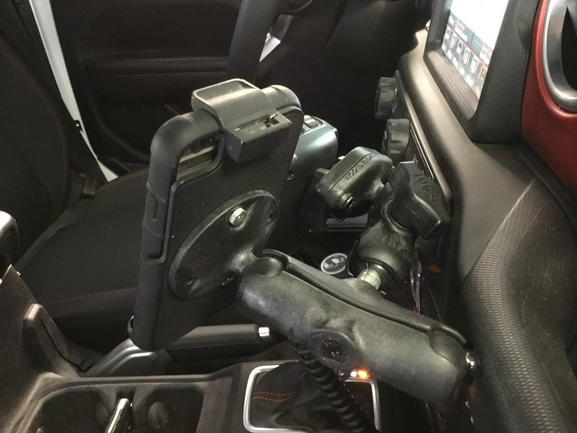 Jeep Wrangler JL CB Antenna Mount Needed! imag
