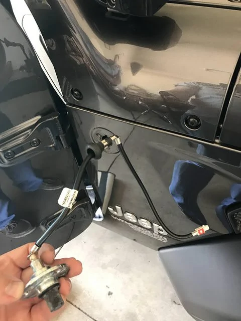 Jeep Wrangler JL Rugged Ridge CB/AM/FM kit f6EQFBUl