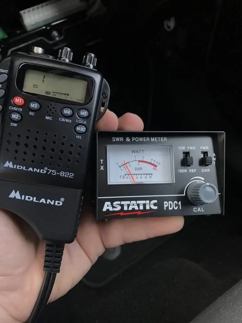 Jeep Wrangler JL Rugged Ridge CB/AM/FM kit kOaRK4Sl