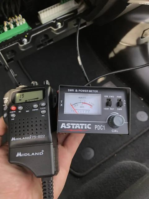 Jeep Wrangler JL Rugged Ridge CB/AM/FM kit uP9t8uAl