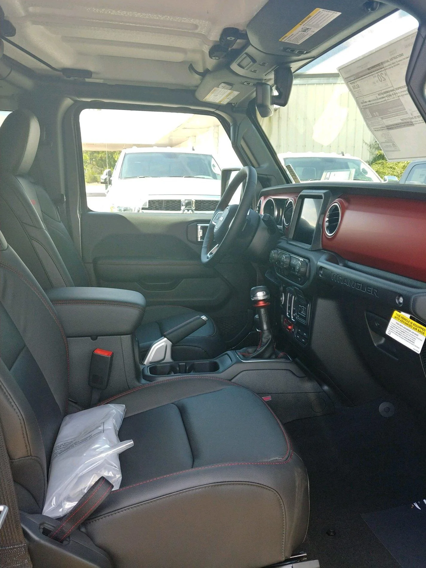 Jeep Wrangler JL 2 DOOR JL build/order discussions master thread 0524181052_HDR