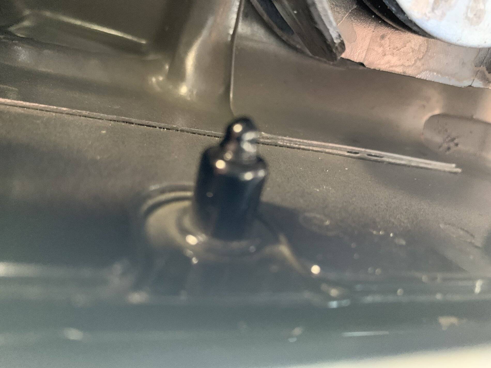 Jeep Wrangler JL Rock Rail removal 92BD45EA-1051-4635-98A5-1C53141FF3C5