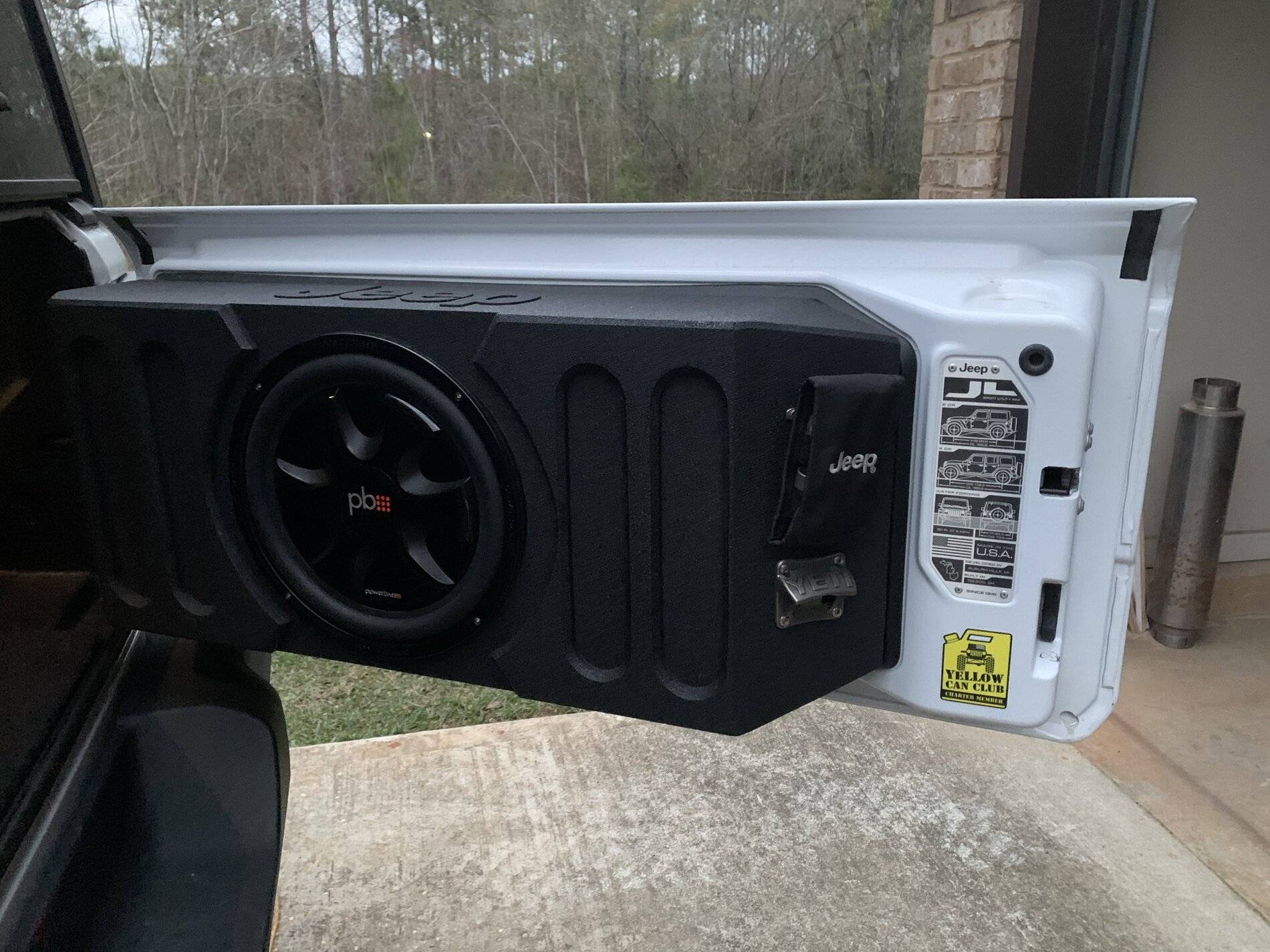 Jeep Wrangler JL 12” sub and amp 31F466BA-77C7-4BD4-A9E2-8784FF9715AC