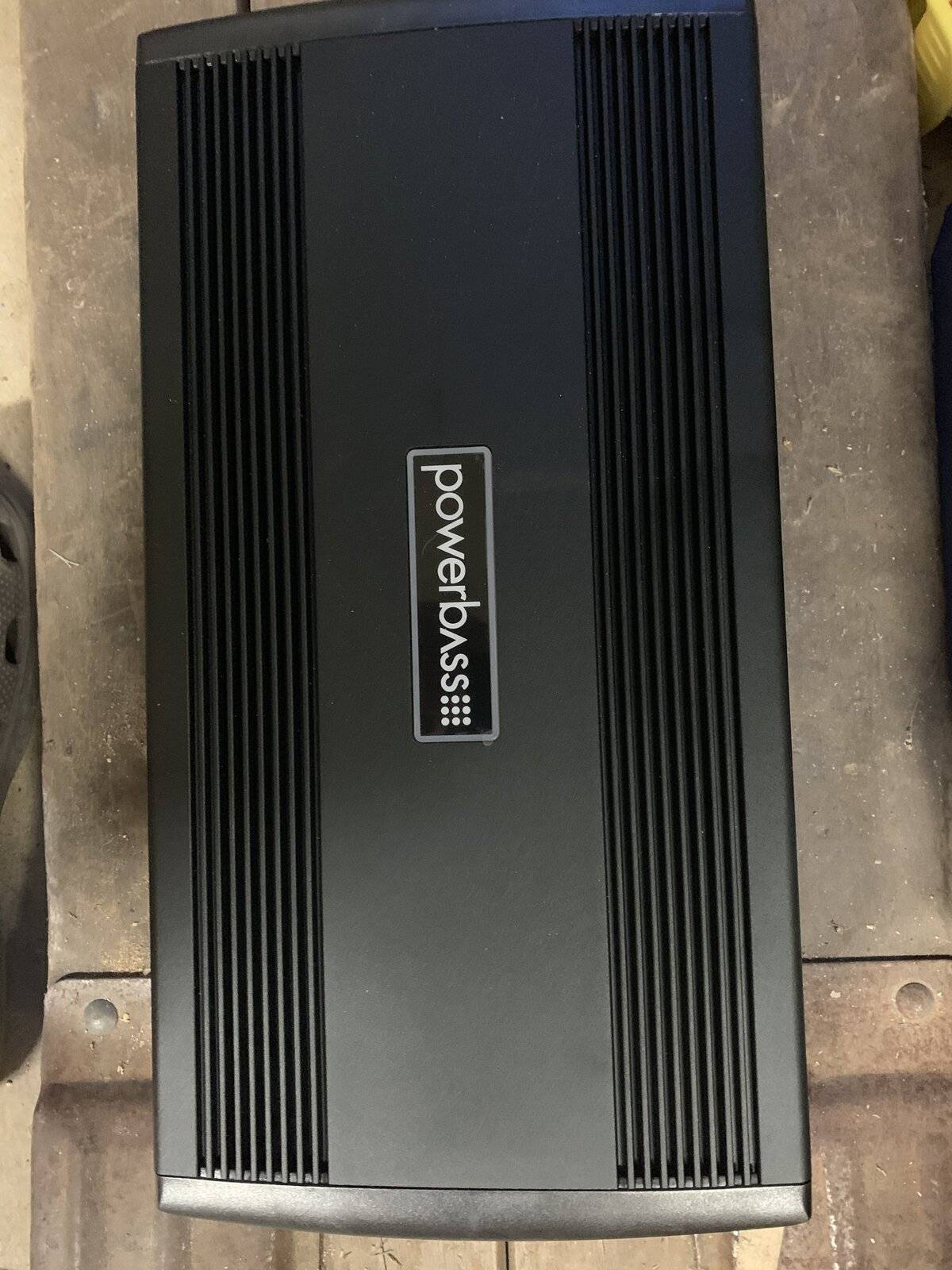 Jeep Wrangler JL 12” sub and amp C23817E4-C623-4E4D-814D-0566C86164B7
