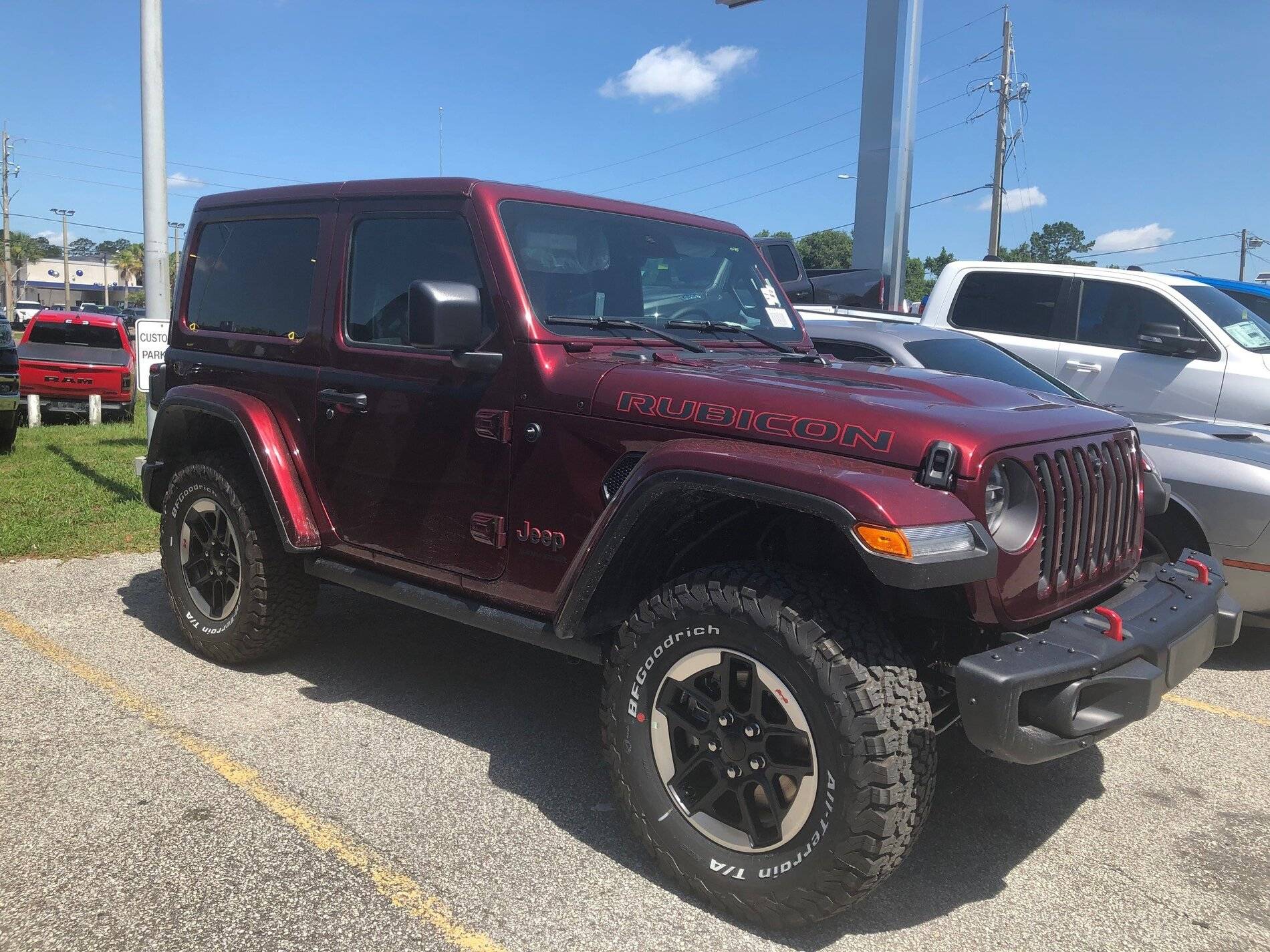 Jeep Wrangler JL Orders with half doors on delay jeep3