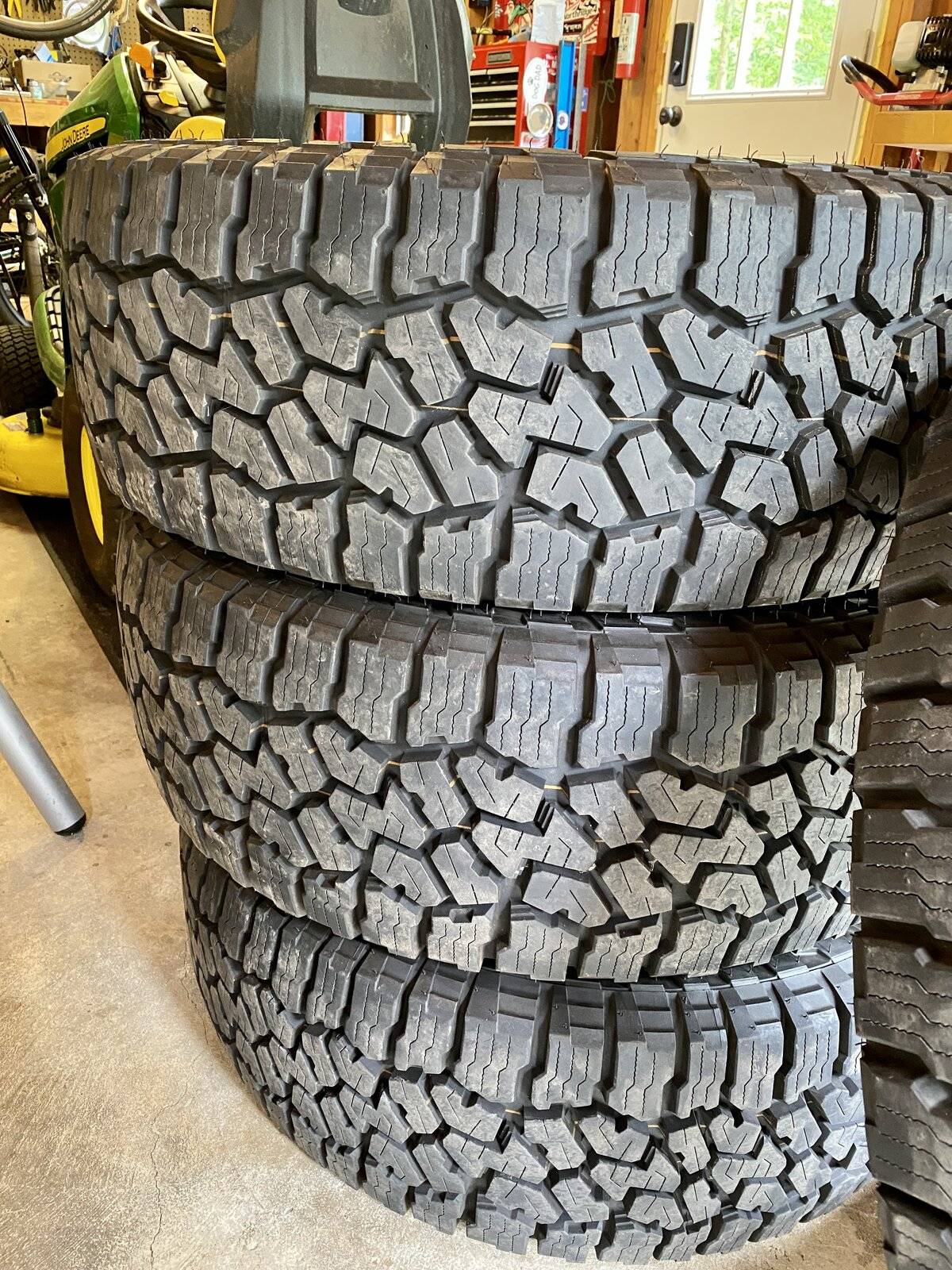 Jeep Wrangler JL Falken AT3W takeoffs (5) B252E32A-2491-4045-96AD-3F220D91DC9E