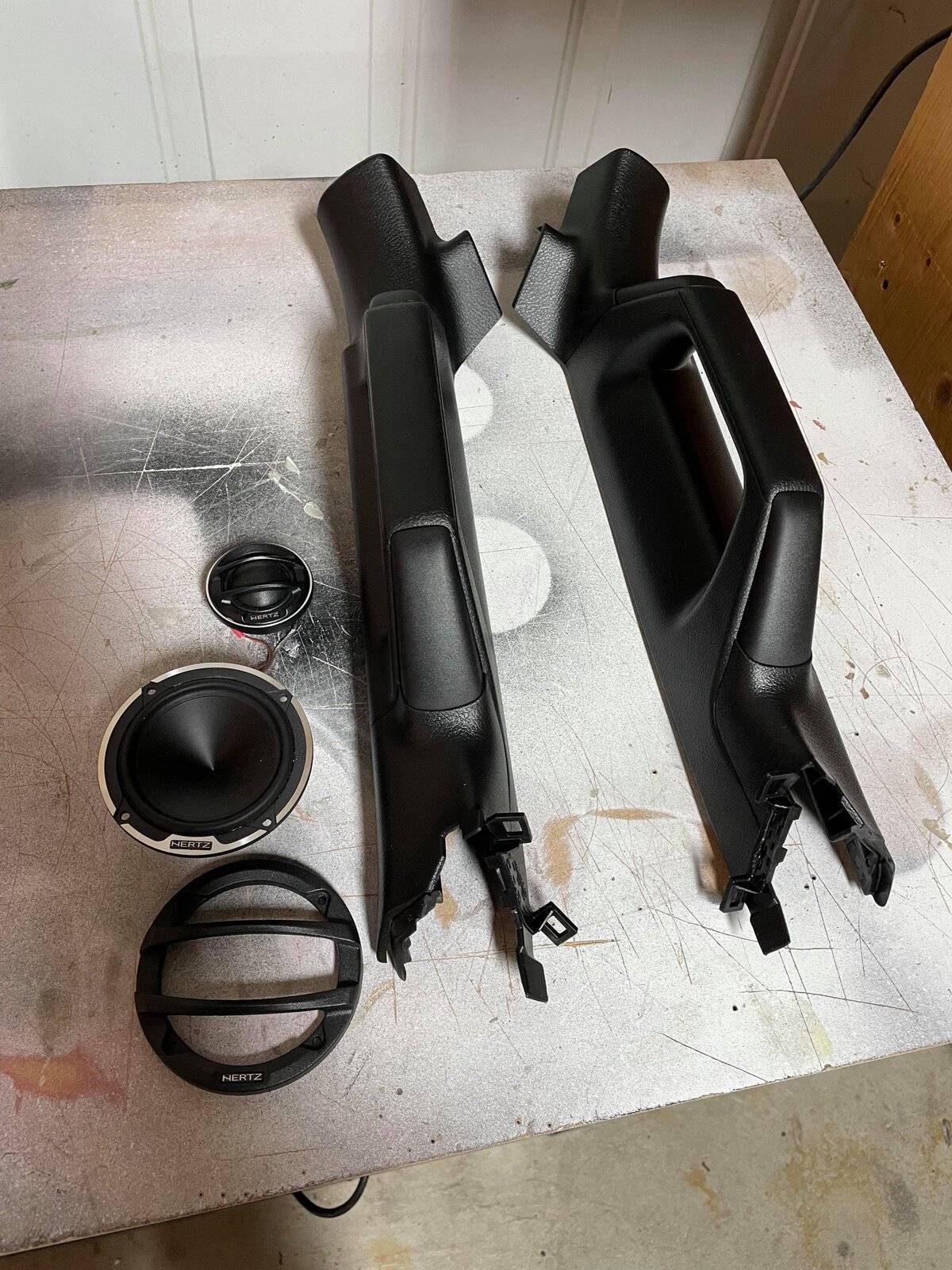 Jeep Wrangler JL pillar pods 131444021_184743490130699_1767041187409646593_n