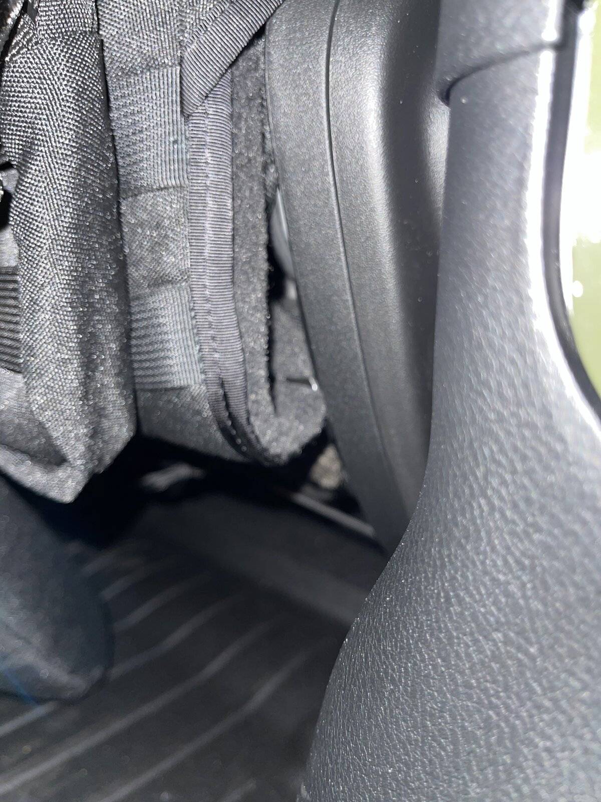 Jeep Wrangler JL Bartact seat cover issues D65D3C98-3FA3-4B2B-BF63-979724578142