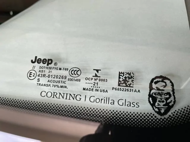 Jeep Wrangler JL Gorilla Glass Installed 276DB0EB-444F-4647-9683-2FA3B8EE54BE