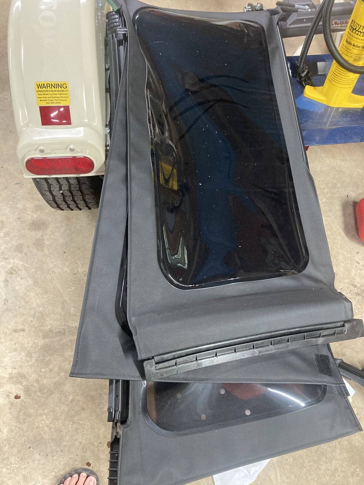 Jeep Wrangler JL 2 door soft tod tinted windows 78F8B7D2-C57F-4949-ADB9-51F6A0F6E8A6