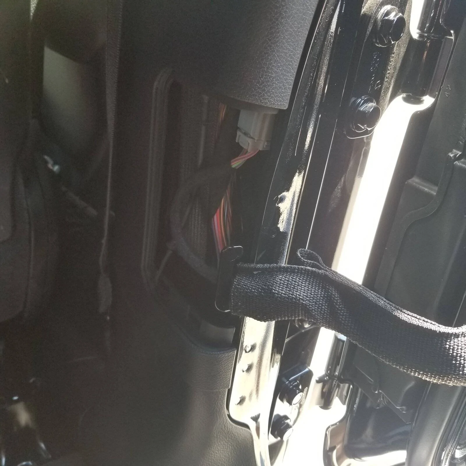 Jeep Wrangler JL What is this part for? 20210619_143550