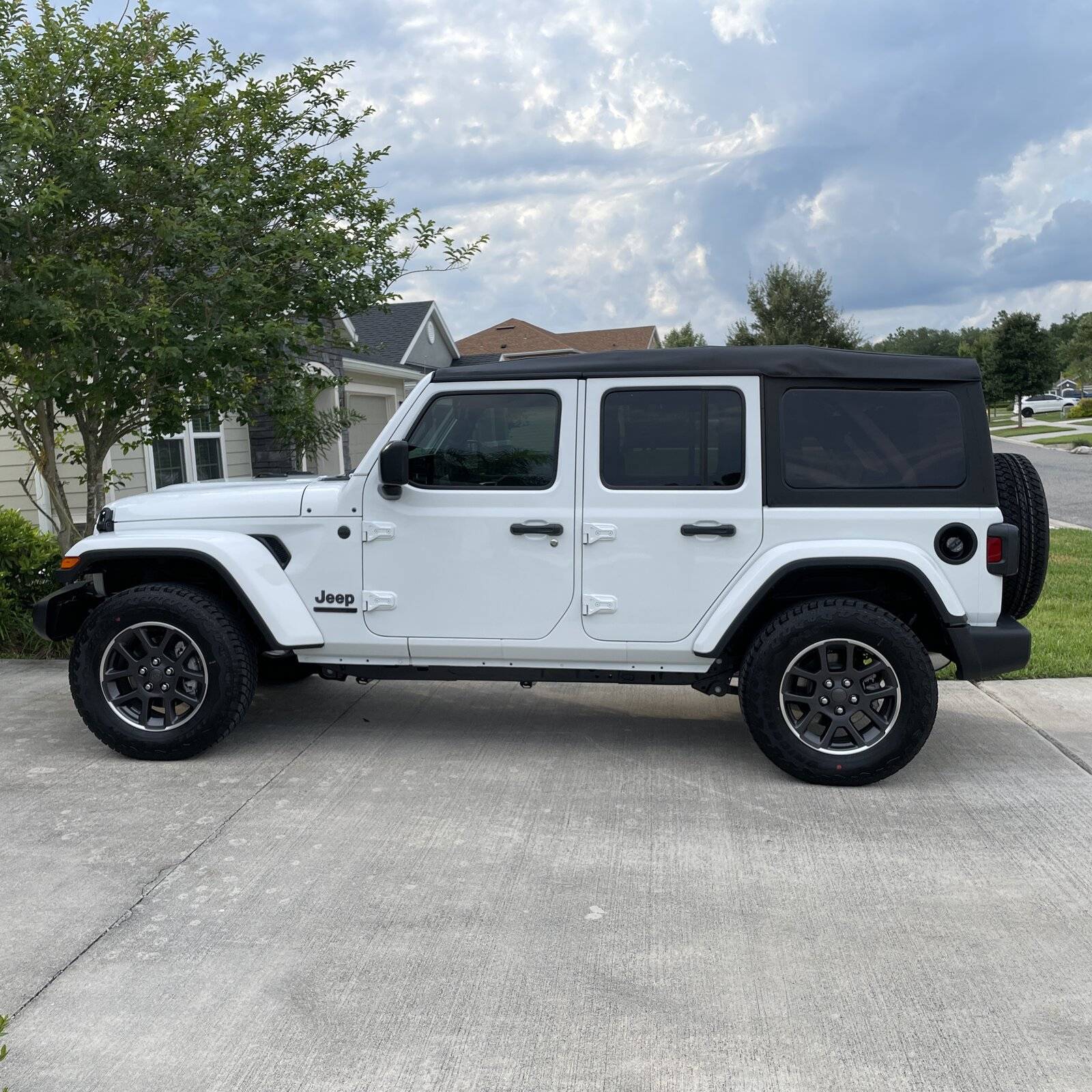 Jeep Wrangler JL Introductions & Welcome Thread 👋 8E59A5BC-167F-42B6-A1F8-00EF9F76290A