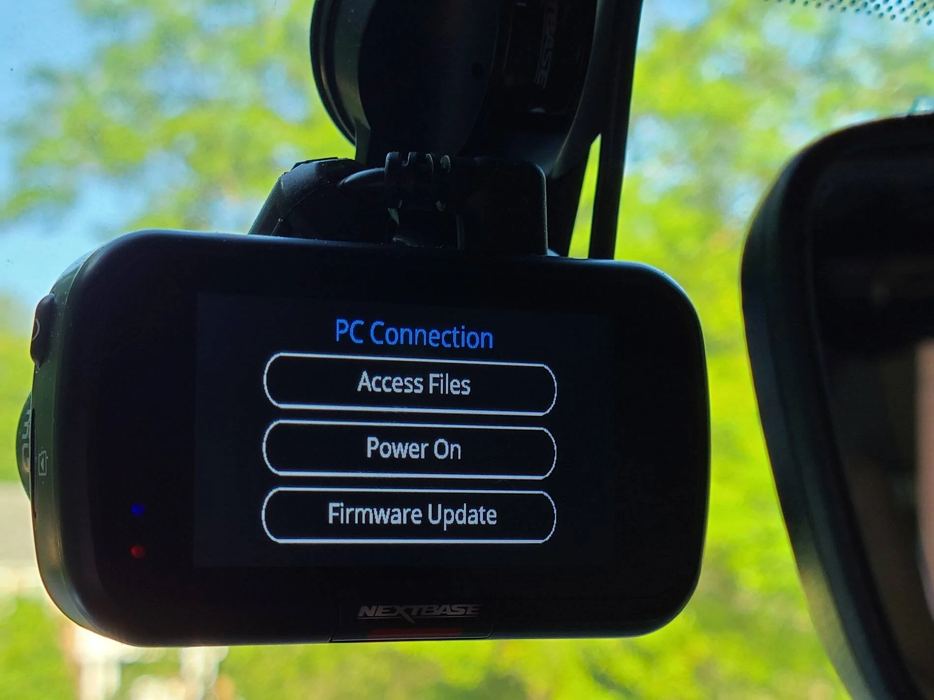 Jeep Wrangler JL Does anyone else's front USB ports do this since Uconnect update? 20210621_175120
