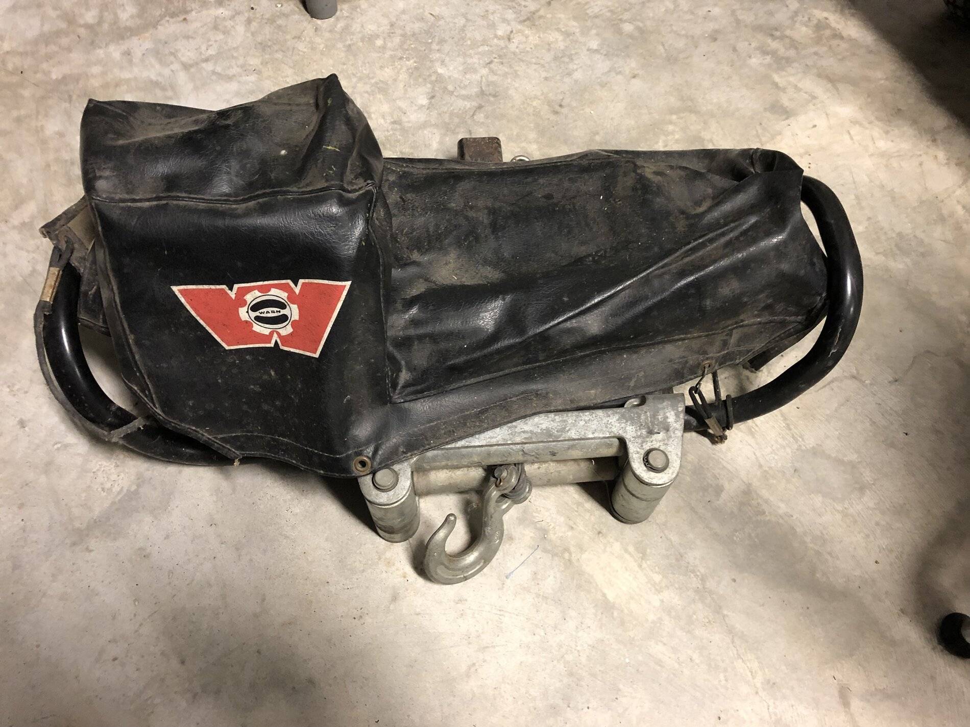 Jeep Wrangler JL Warn M8000 winch 384BA2FF-01F1-463D-90A3-18C72C445692