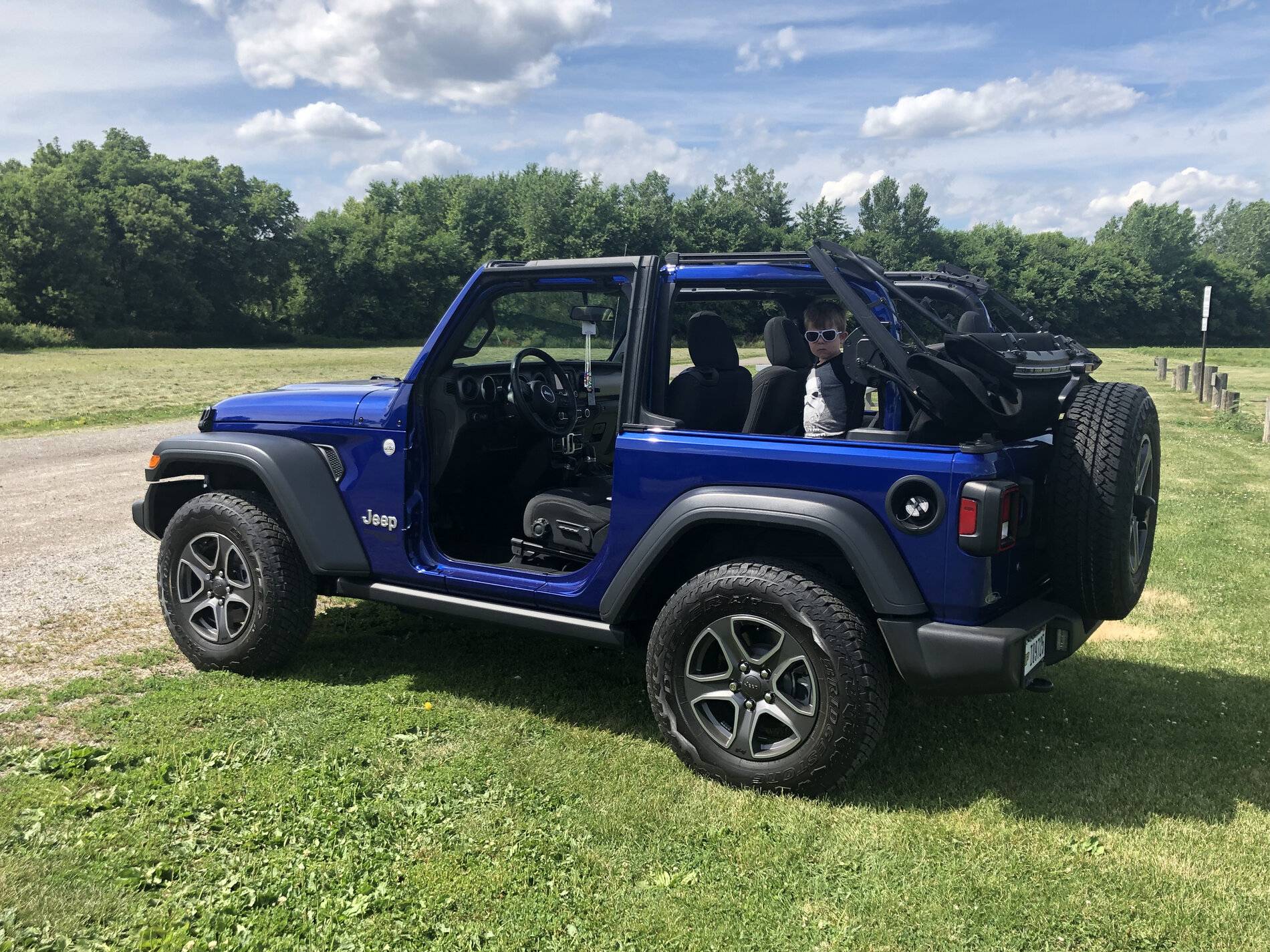 Jeep Wrangler JL 2 Door JL Sport ONLY - Let's see them! 1D5094C1-21AD-46CE-AAF0-7AEC578118EB
