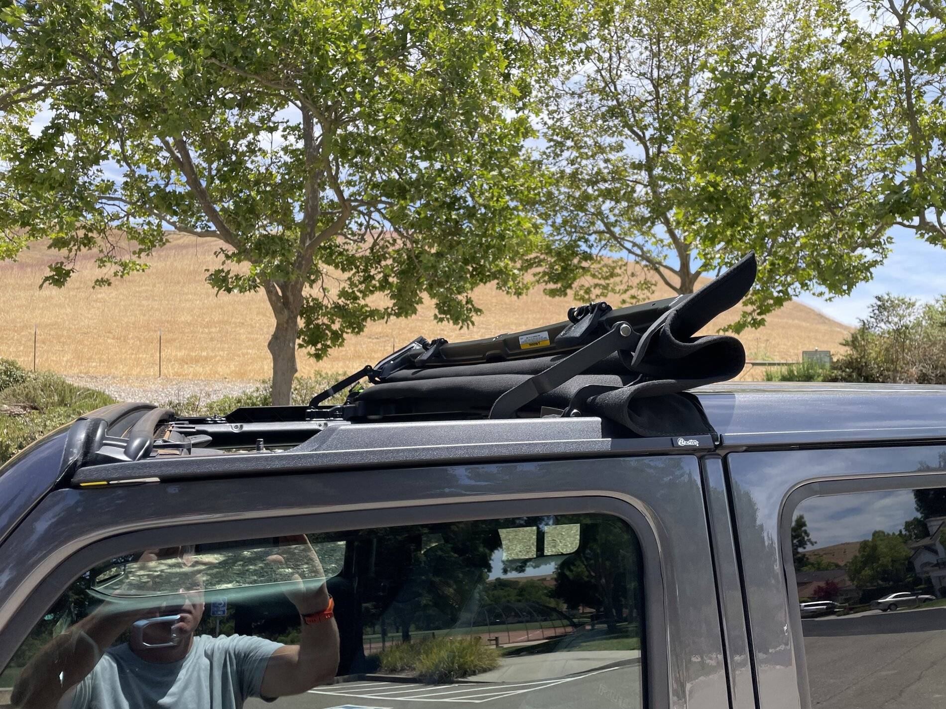 Jeep Wrangler JL Half Doors and Aftermarket Soft Top? IMG_3340