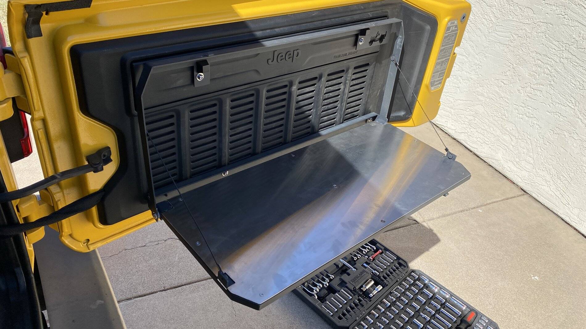 Jeep Wrangler JL Show off your Tailgate Tables! 3B574991-4842-4C7A-8637-78273F34EAD0