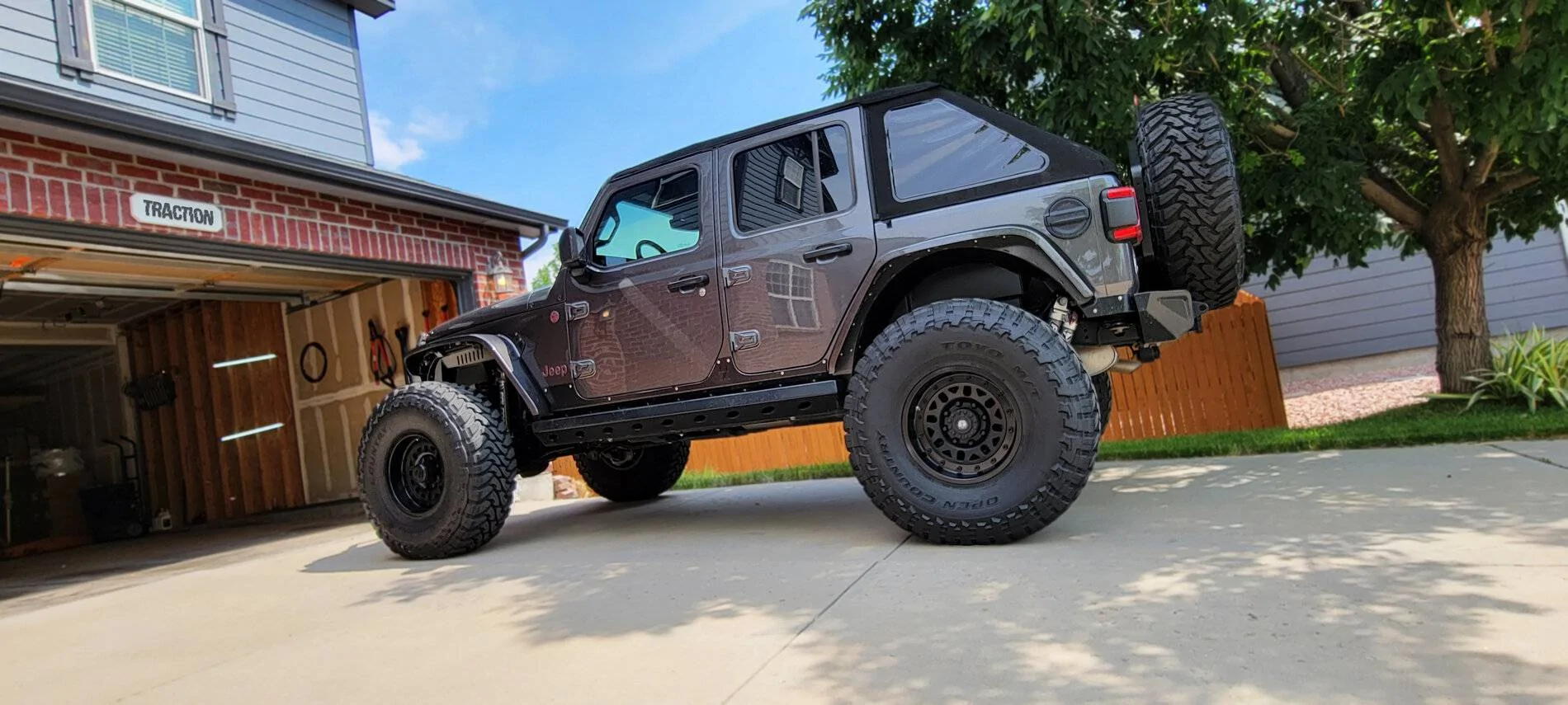 Jeep Wrangler JL Rear bumpers...what are you using? JLRBlack