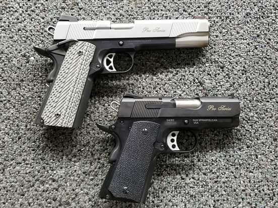 Jeep Wrangler JL Firearm and knife collectors 2018-1-12-22-4-17