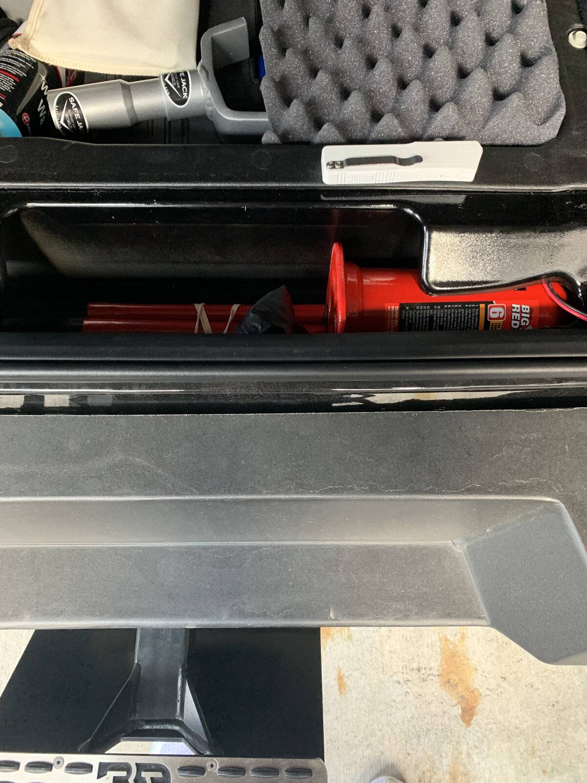 Jeep Wrangler JL My new scissor jack setup 32A9C4F1-1659-47C8-A67D-6DD96106BB06