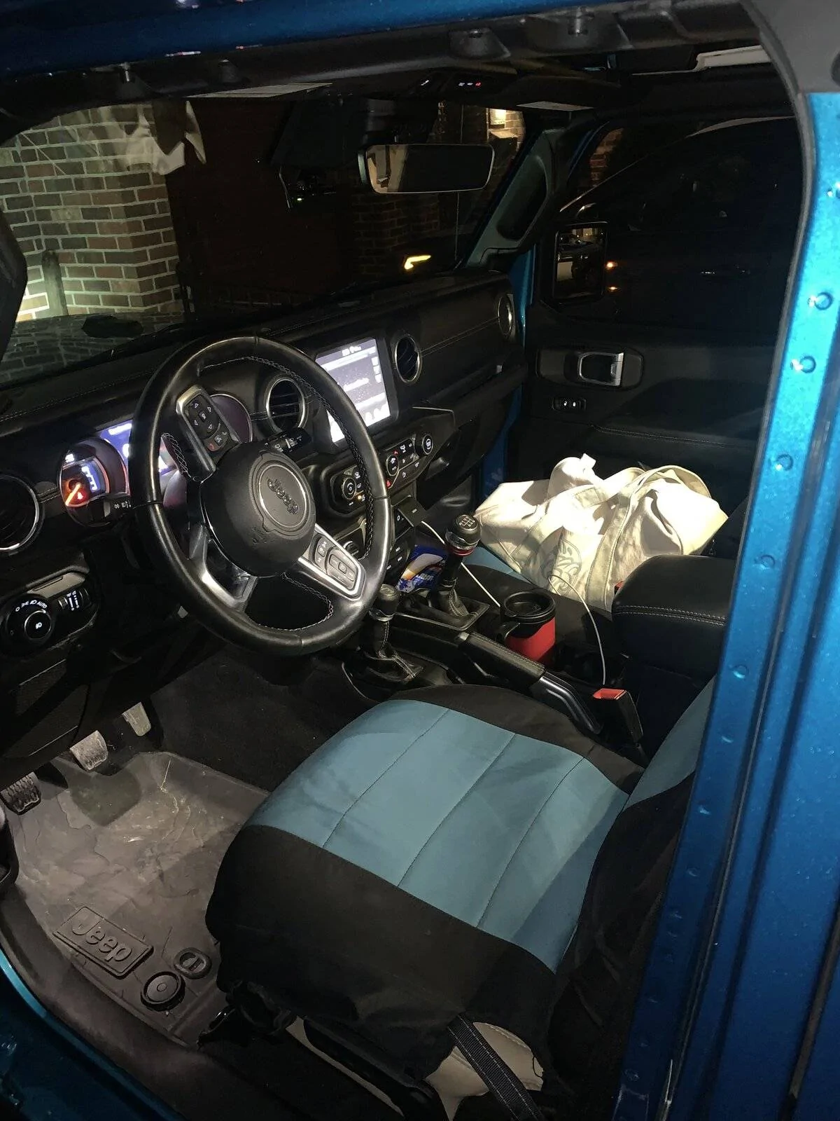 Jeep Wrangler JL Super impressed with our cargo space 322E6B37-8888-4EF4-AB50-0678345FDB57