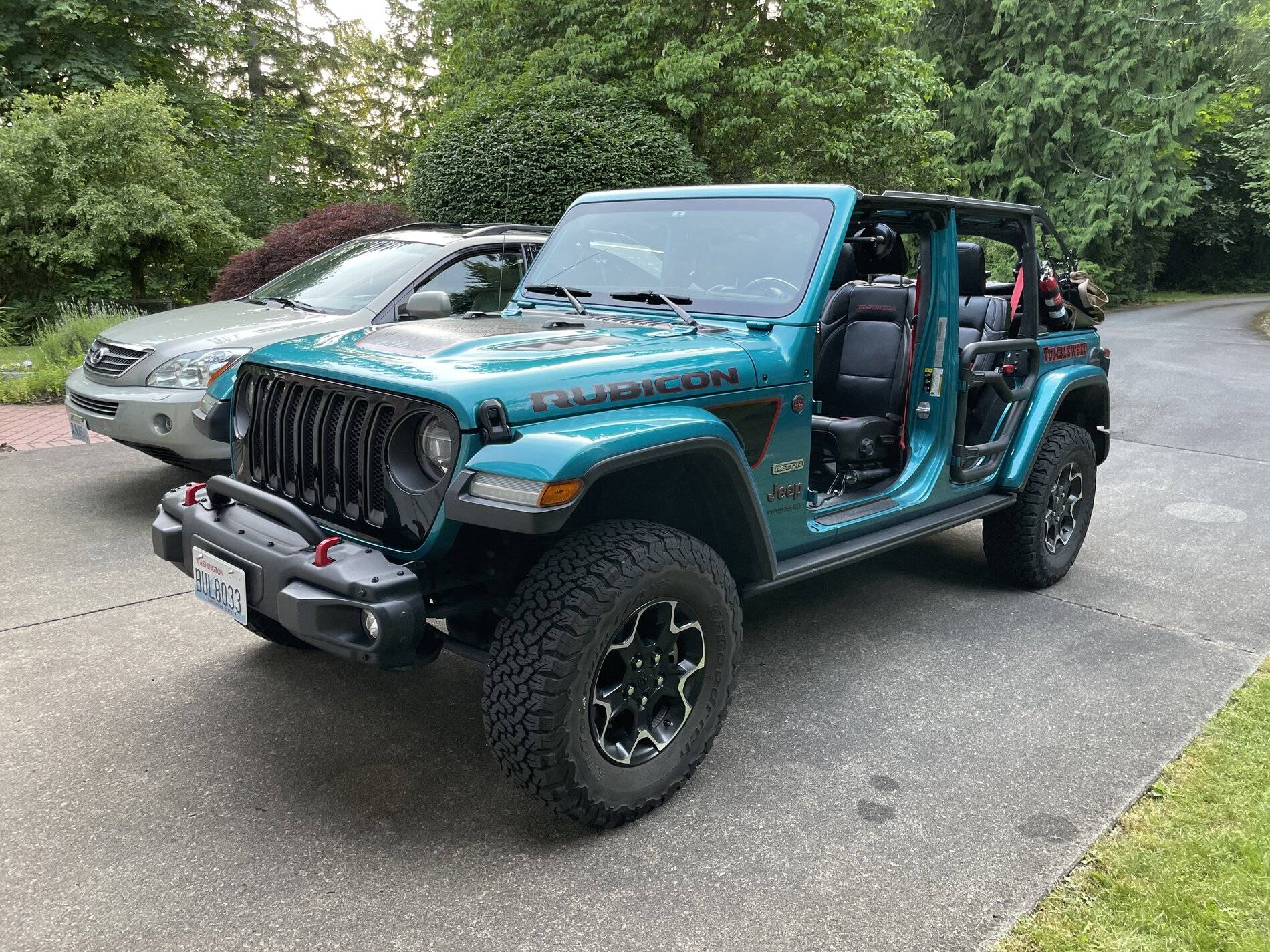 Jeep Wrangler JL Removable Carpet? 36970515-5F74-486E-A87D-029DFE0BC252