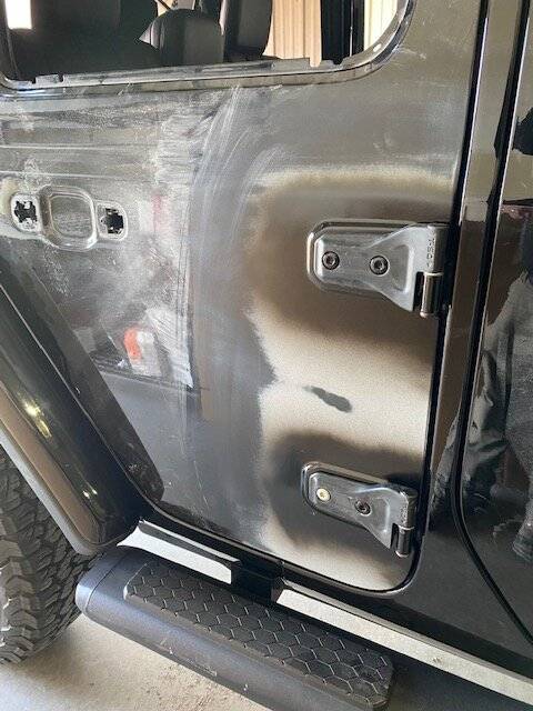 Jeep Wrangler JL Bubbles in Paint at Door Hinges 9B63B5DD-A538-4B9F-8B60-D23304BCDDFC
