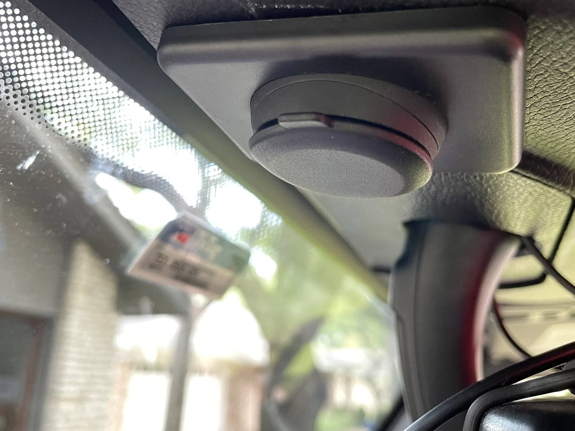 Jeep Wrangler JL Where to pull 12v accessory power? D4D02E53-A050-47FD-8180-D70B5FCF3EF8