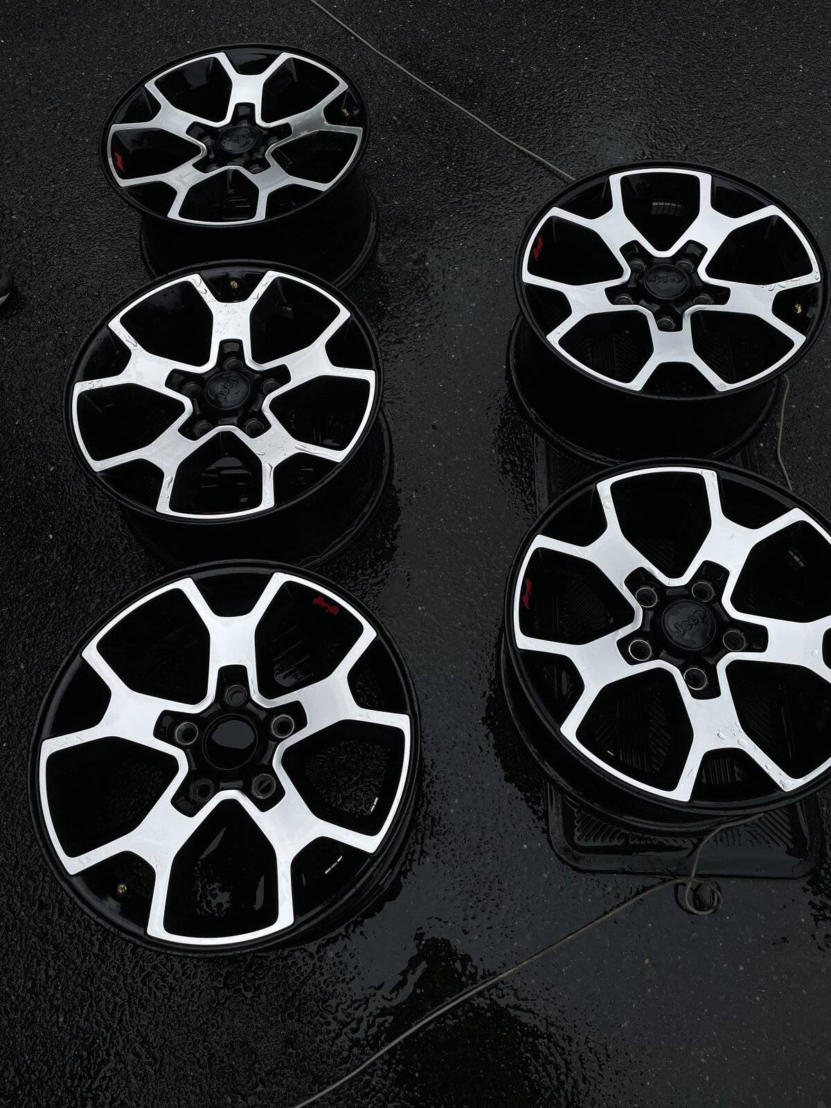 Jeep Wrangler JL 2020 Rubicon Wheels $450 794C1FD8-9E14-42D2-A69C-7BDC4687913E