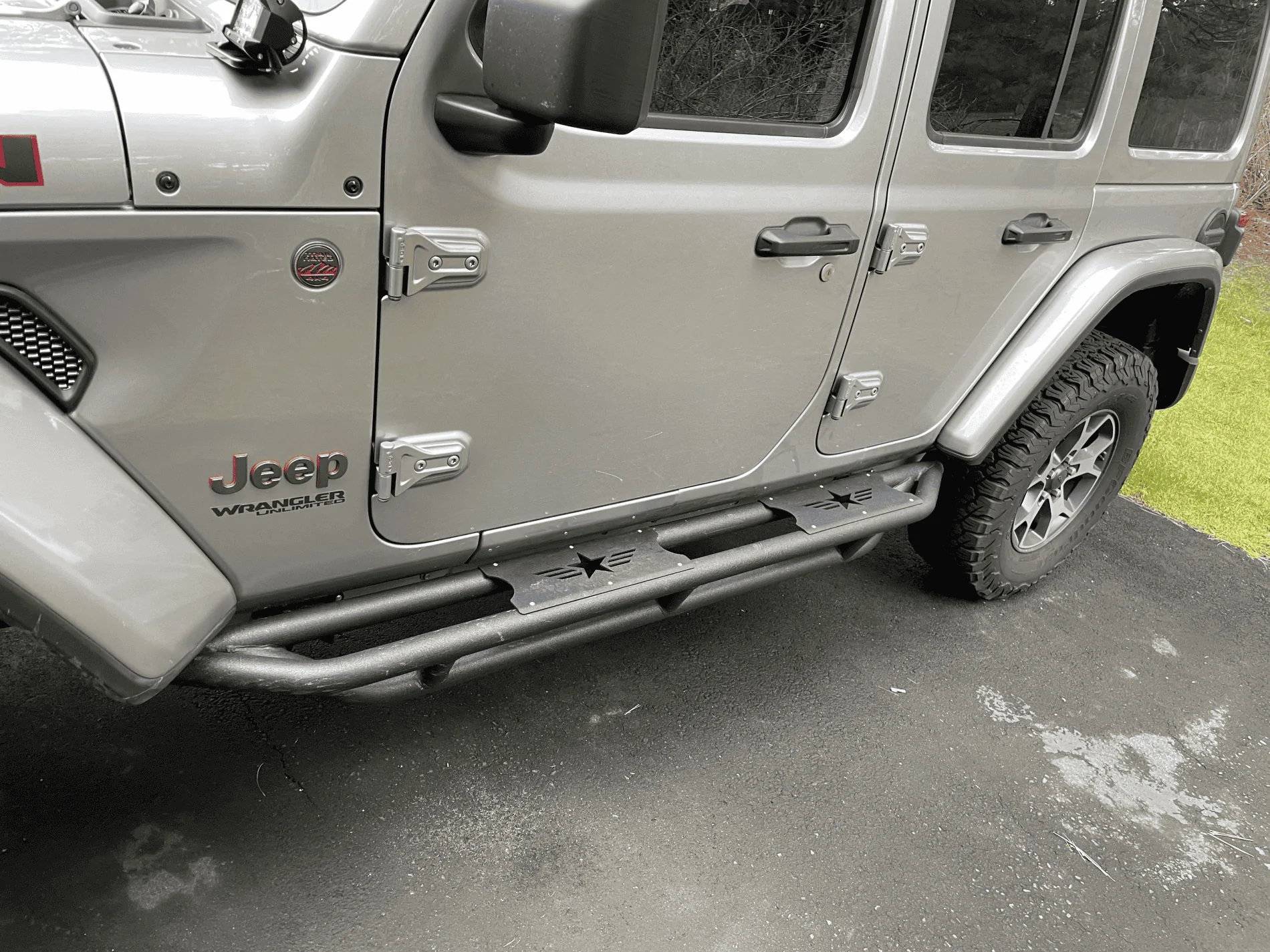 Jeep Wrangler JL JLU Side Step Bars $225 AA95A579-07E0-4723-8622-8234CC5EE778