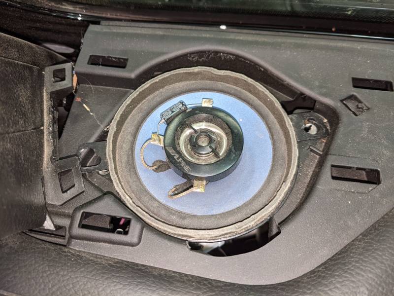 Jeep Wrangler JL Base System Speaker Upgrade PXL_20210706_014321877-01
