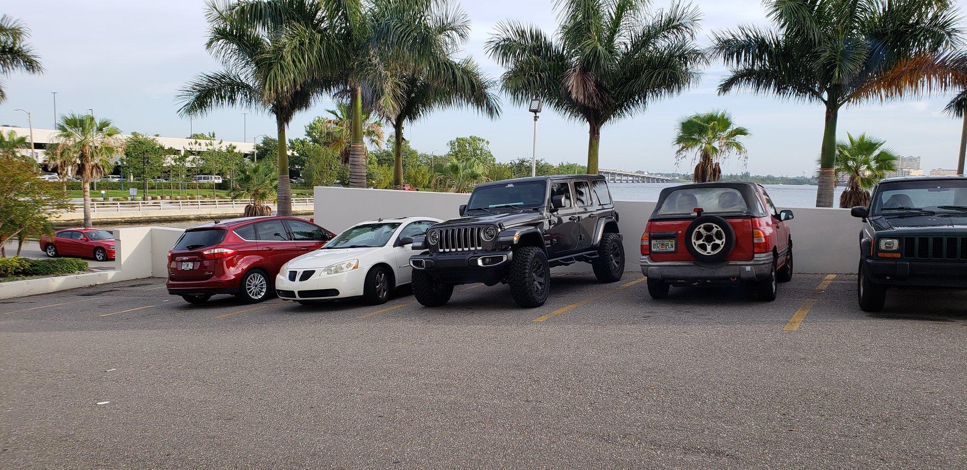 Jeep Wrangler JL Jeep humor waiting room ( ** NO POLITICS ** ) 20180525_075428