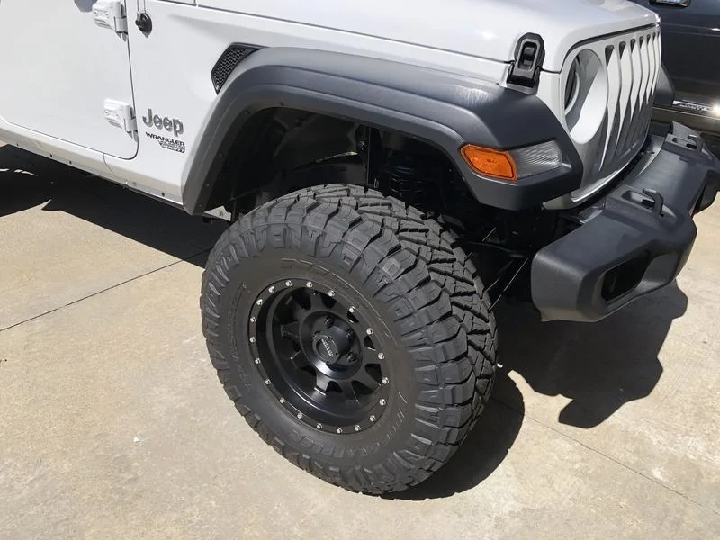 Jeep Wrangler JL Anyone running Fabtech 3" IMG_1285_zpsxjtcgqrz