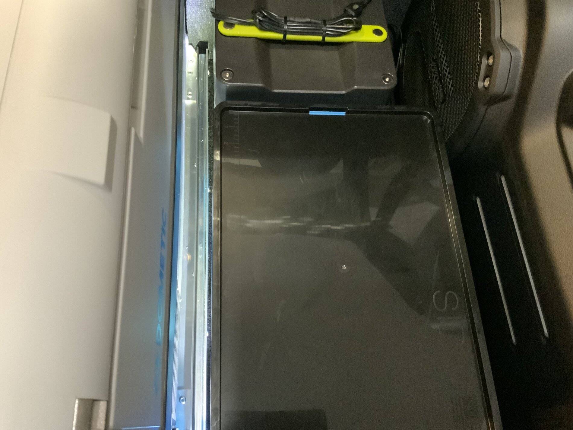 Jeep Wrangler JL What drawer slides would work here? DD92AD36-5216-4C11-8AB9-D6887F1262B4