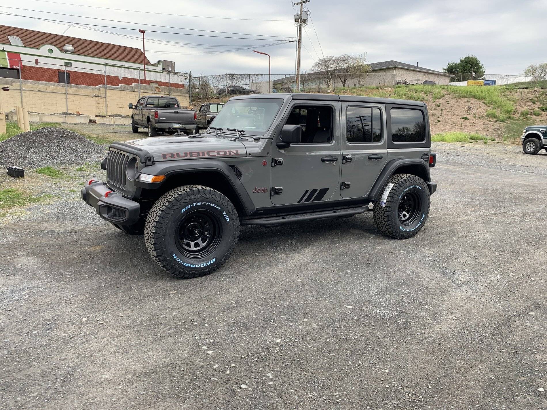 Jeep Wrangler JL Pro comp steelies -$100 F3BB8C98-E21A-41BF-AE9C-12AD275D2E85