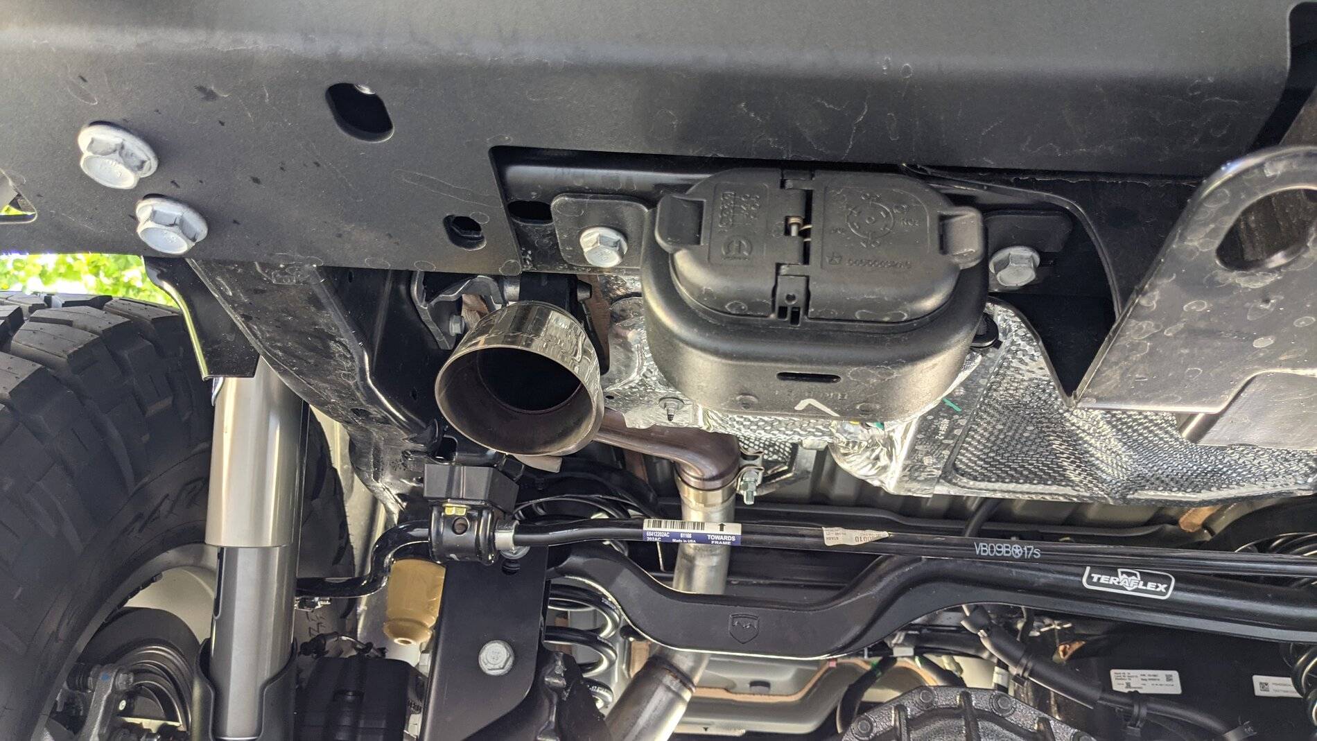 Jeep Wrangler JL 2.0l turbo Exhaust thread. C9E68936-20DA-4844-837D-061E127B112F