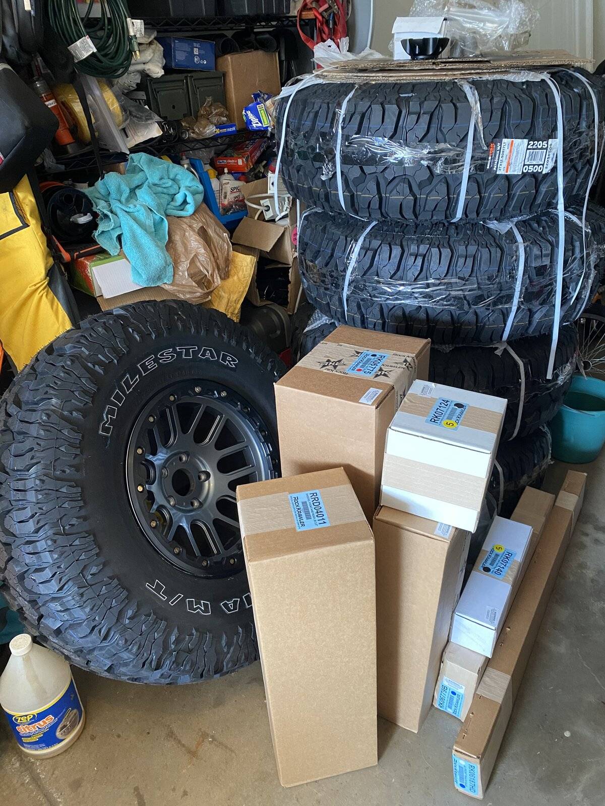 Jeep Wrangler JL RubiSc0tt's Big Orange Jeep build 29932E39-E5FB-4058-A0D7-D6A01B9CA158